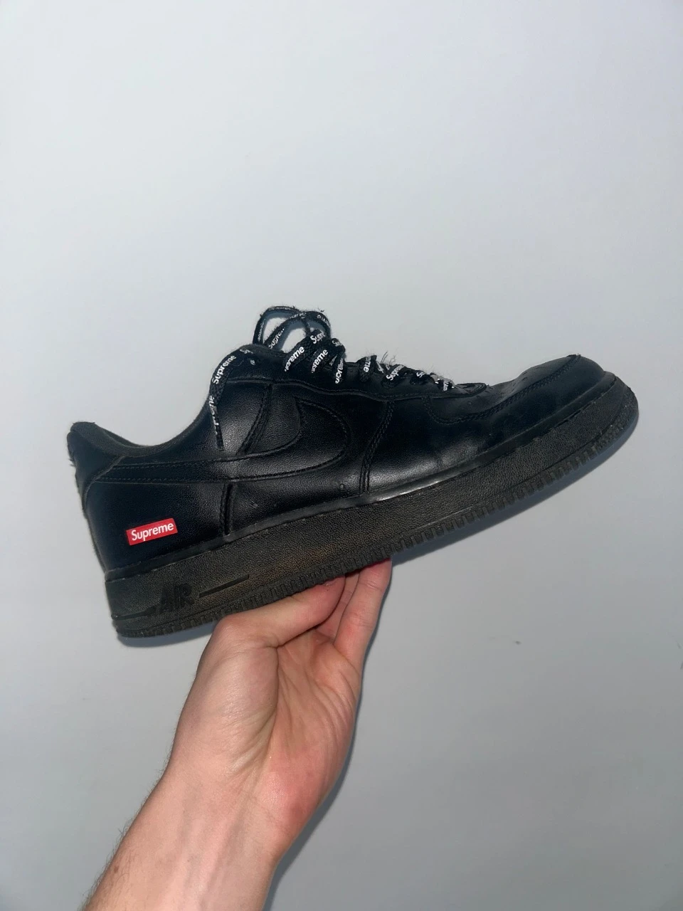 Air Force 1 x Supreme Sneakers – photo 2